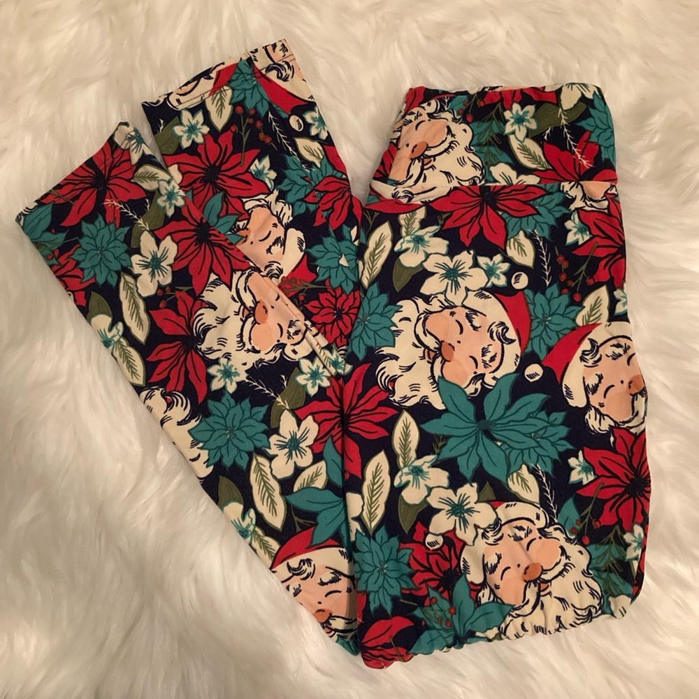 LuLaRoe Buttery Soft Santa Leggings